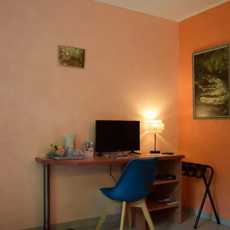 D'hotes L'oree Des Bois * Lacrouzette