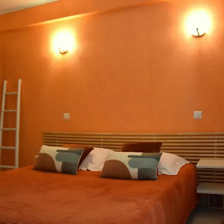 D'hotes L'oree Des Bois 3* Lacrouzette