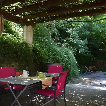D'hotes L'oree Des Bois Bed & Breakfast
